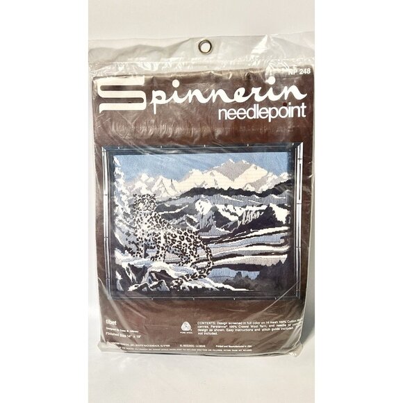 Snow Leopard Tibet Spinnerin Needlepoint Kit  Conn Gibney 14 x 18" NP248 Vintage - Picture 2 of 4